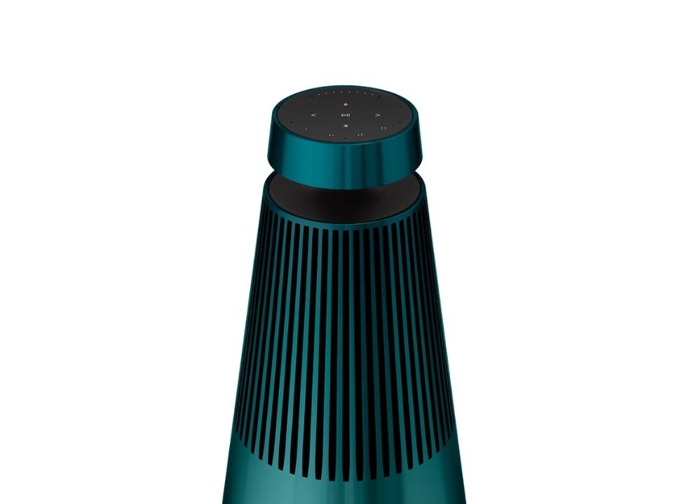 Cận cảnh Loa B&O Beosound 2 3rd Gen Northern Sky Turquoise tại Piano House